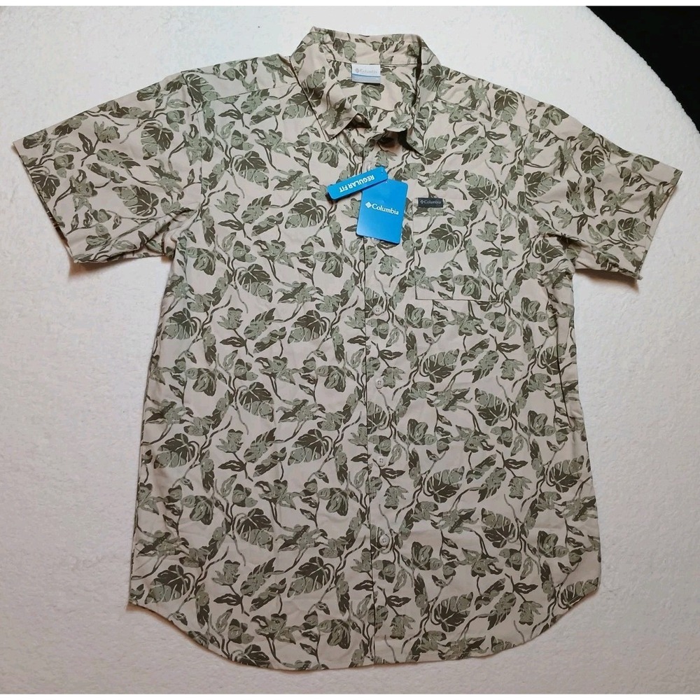 NWT Columbia Rogers Peak Printed SS Shirt Mens M Green Tropical Leaf XM8259-279